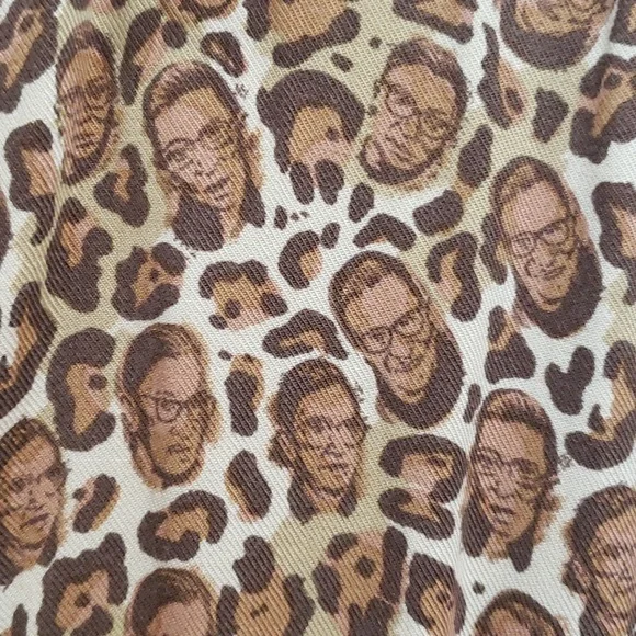 Betabrand Ruth Bader Ginsburg buttondown. - Picture 4 of 4
